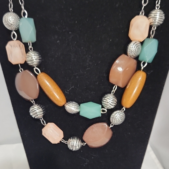 Bold Chunky Beaded Statement Necklace - Picture 2 of 6